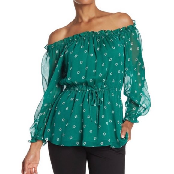 Diane Von Furstenberg Tops - Diane von Furstenburg Camila Off-the-shoulder Printed 100% Silk Blouse 6